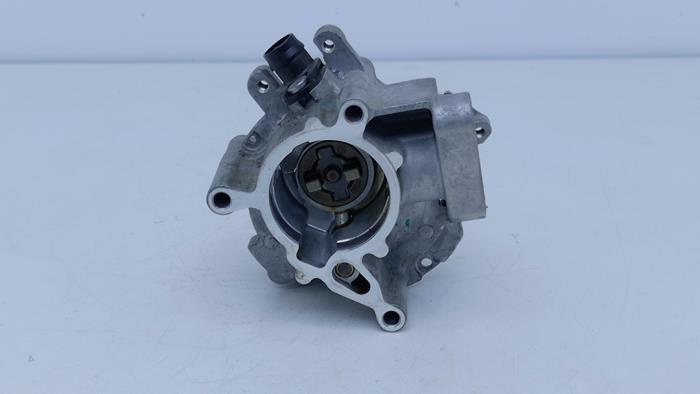 Gebruikte Vacuumpomp (Benzine) Volkswagen Polo VI (AW1) 2.0 GTI Prijs € 65,00 Margeregeling aangeboden door Automaterialen Ronald Morien B.V.