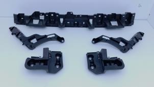 Gebruikte Bumperbalk achter Opel Mokka Mokka-e, Electric 50 kWh Prijs € 45,00 Margeregeling aangeboden door Automaterialen Ronald Morien B.V.