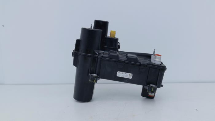 Gebruikte Airco Condensor Opel Mokka Mokka-e, Electric 50 kWh Prijs € 95,00 Margeregeling aangeboden door Automaterialen Ronald Morien B.V.