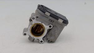 Gebruikte Gasklephuis Renault Arkana (RJLL) 1.3 TCe 140 16V Prijs € 55,00 Margeregeling aangeboden door Automaterialen Ronald Morien B.V.