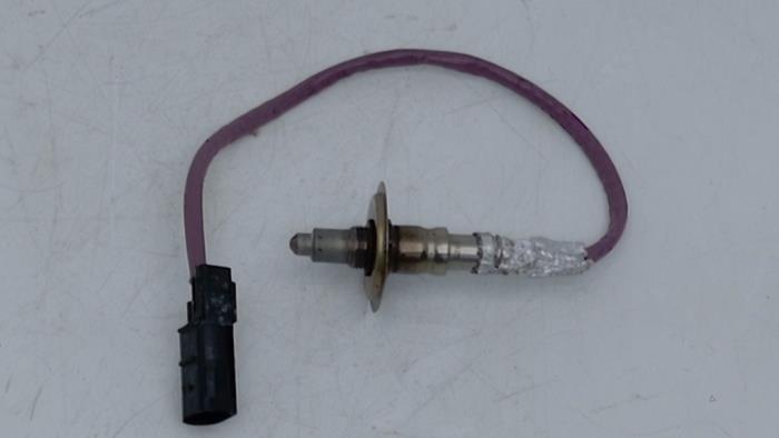 Gebruikte Lambda Sonde Renault Arkana (RJLL) 1.3 TCe 140 16V Prijs € 35,00 Margeregeling aangeboden door Automaterialen Ronald Morien B.V.