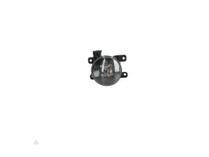 Gebruikte Mistlamp links-voor Peugeot 308 SW (L4/L9/LC/LJ/LR) 1.2 12V e-THP PureTech 130 Prijs € 48,99 Inclusief btw aangeboden door Automaterialen Ronald Morien B.V.