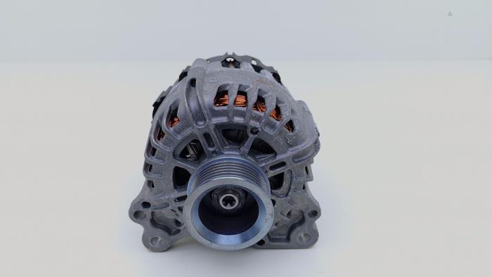 Gebruikte Dynamo Audi RS 4 Avant (B9) 2.9 V6 TFSI 24V Prijs € 195,00 Inclusief btw aangeboden door Automaterialen Ronald Morien B.V.