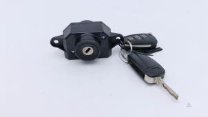 Gebruikte Kontaktslot + Sleutel Audi A6 Allroad Quattro (C6) 3.0 TDI V6 24V Prijs € 89,00 Margeregeling aangeboden door Automaterialen Ronald Morien B.V.