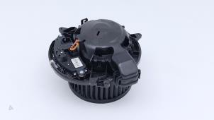 Gebruikte Chaufage Ventilatiemotor BMW 3 serie (F30) 320d 2.0 16V EfficientDynamicsEdition Prijs € 49,00 Margeregeling aangeboden door Automaterialen Ronald Morien B.V.