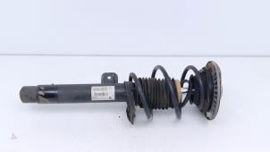 Gebruikte Mac Phersonpoot links-voor BMW 3 serie (F30) 320d 2.0 16V EfficientDynamicsEdition Prijs € 49,00 Margeregeling aangeboden door Automaterialen Ronald Morien B.V.