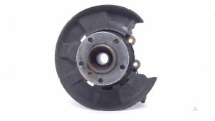 Gebruikte Fusee rechts-achter BMW 3 serie (F30) 320d 2.0 16V EfficientDynamicsEdition Prijs € 49,00 Margeregeling aangeboden door Automaterialen Ronald Morien B.V.