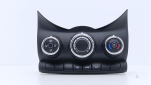 Gebruikte Airco bedieningspaneel Mini Mini (F55) 1.5 12V One Prijs € 49,00 Margeregeling aangeboden door Automaterialen Ronald Morien B.V.