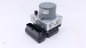 Gebruikte ABS Pomp Kia Ceed Sportswagon (CDF) 1.4 T-GDI 16V Prijs € 345,00 Margeregeling aangeboden door Automaterialen Ronald Morien B.V.