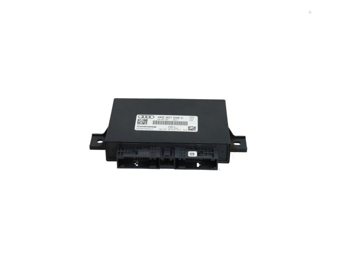 Gebruikte Computer Motormanagement Audi e-tron (GEN) 55 quattro Prijs € 125,00 Margeregeling aangeboden door Automaterialen Ronald Morien B.V.
