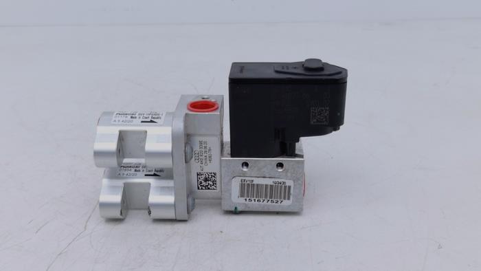 Gebruikte Airco deel (div) Audi e-tron (GEN) 55 quattro Prijs € 45,00 Margeregeling aangeboden door Automaterialen Ronald Morien B.V.