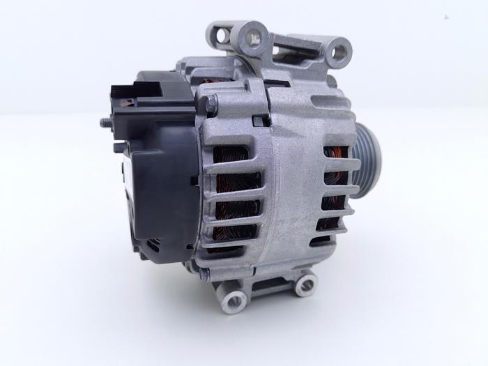 Gebruikte Alternator Audi Q3 (F3B) Prijs € 114,95 Inclusief btw aangeboden door Automaterialen Ronald Morien B.V.
