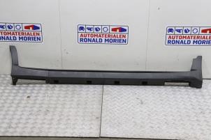 Gebruikte Zijskirt rechts Opel Mokka/Mokka X 1.4 Turbo 16V 4x2 Prijs € 55,00 Margeregeling aangeboden door Automaterialen Ronald Morien B.V.