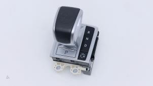 Gebruikte Versnellingspook Mercedes CLA AMG (117.3) 2.0 CLA-45 AMG Turbo 16V Prijs € 195,00 Margeregeling aangeboden door Automaterialen Ronald Morien B.V.