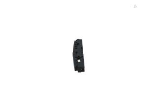 Gebruikte Paniekverlichtings Schakelaar Mercedes Sprinter 3,5t (906.73) 313 CDI 16V Prijs € 34,99 Inclusief btw aangeboden door Automaterialen Ronald Morien B.V.
