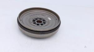 Gebruikte Vliegwiel Mercedes CLA AMG (117.3) 2.0 CLA-45 AMG Turbo 16V Prijs € 145,00 Margeregeling aangeboden door Automaterialen Ronald Morien B.V.