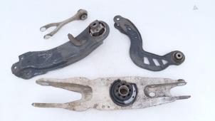 Gebruikte Draagarm set Mercedes CLA AMG (117.3) 2.0 CLA-45 AMG Turbo 16V Prijs € 115,00 Margeregeling aangeboden door Automaterialen Ronald Morien B.V.