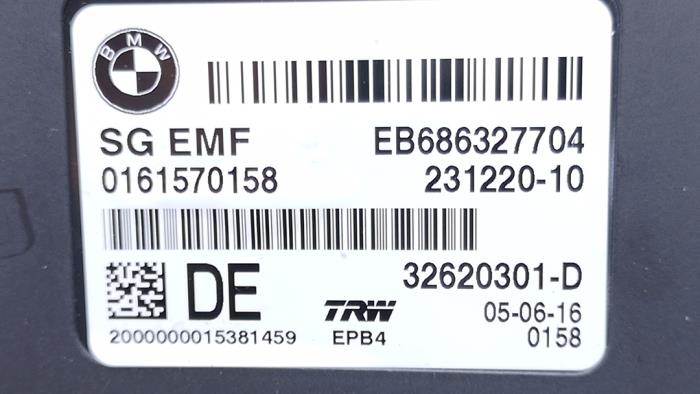 Handrem Module van een BMW M5 (F10) 4.4 V8 32V TwinPower Turbo 2016