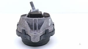 Gebruikte Motorsteun BMW M4 (F83) 3.0 24V TwinPower Turbo Prijs € 45,00 Margeregeling aangeboden door Automaterialen Ronald Morien B.V.