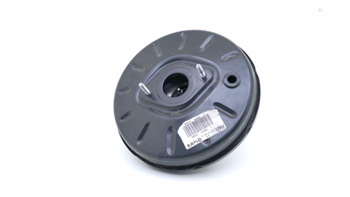 Gebruikte Rembekrachtiger Peugeot 208 II (UB/UH/UP) 1.2 Vti 12V PureTech 100 Prijs € 42,35 Inclusief btw aangeboden door Automaterialen Ronald Morien B.V.