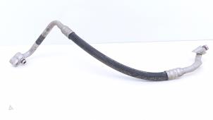 Gebruikte Airco Leiding Porsche Cayenne II (92A) 3.0 D V6 24V Prijs € 45,00 Margeregeling aangeboden door Automaterialen Ronald Morien B.V.