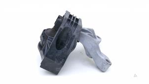 Gebruikte Motorrubber Peugeot 208 II (UB/UH/UP) 1.2 Vti 12V PureTech 100 Prijs € 48,99 Inclusief btw aangeboden door Automaterialen Ronald Morien B.V.