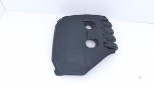 Gebruikte Afdekplaat motor Volkswagen Golf VII Variant (AUVV) 1.5 TSI Evo BMT 16V Prijs € 49,00 Margeregeling aangeboden door Automaterialen Ronald Morien B.V.