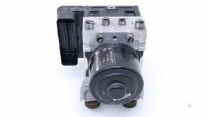 Gebruikte ABS Pomp Porsche Cayenne II (92A) 3.0 D V6 24V Prijs € 195,00 Margeregeling aangeboden door Automaterialen Ronald Morien B.V.