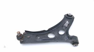 Gebruikte Triangel rechts-voor Opel Corsa F (UB/UH/UP) Electric, Corsa-e 50kWh Prijs € 65,00 Margeregeling aangeboden door Automaterialen Ronald Morien B.V.