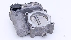 Gebruikte Gasklephuis Mercedes GLA (156.9) 1.6 180 16V Prijs € 75,00 Inclusief btw aangeboden door Automaterialen Ronald Morien B.V.