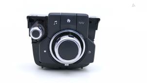 Gebruikte Regelunit Multi Media Mazda 6 SportBreak (GJ/GH/GL) 2.2 SkyActiv-D 150 16V Prijs € 55,00 Margeregeling aangeboden door Automaterialen Ronald Morien B.V.