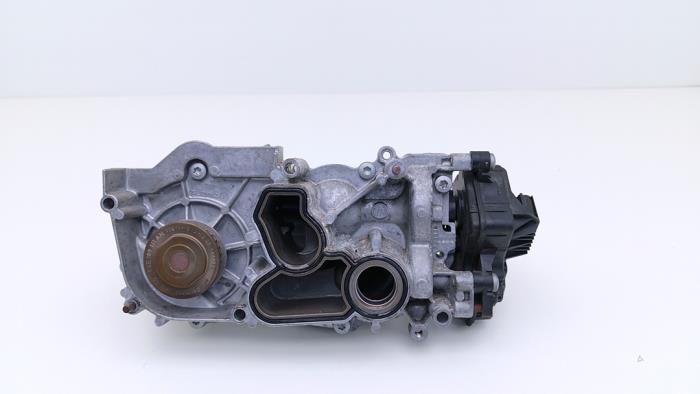 Gebruikte Waterpomp Volkswagen T-Roc I 1.5 TSI Evo BMT 16V Prijs € 55,00 Margeregeling aangeboden door Automaterialen Ronald Morien B.V.