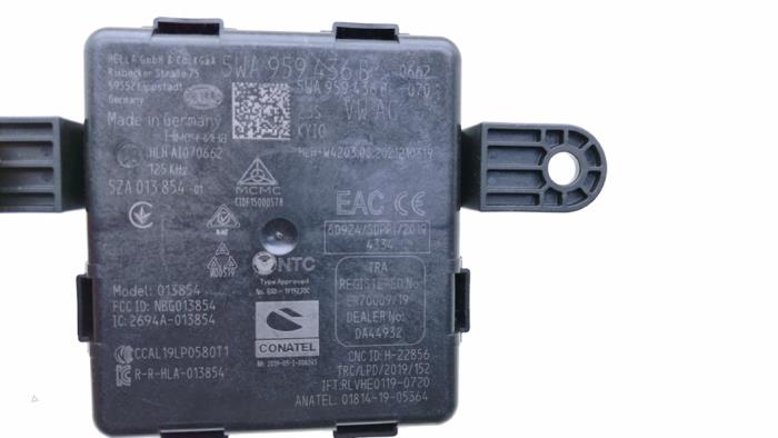 Computer Diversen van een Volkswagen Golf VIII (CD1) 1.0 TSI 12V 2021