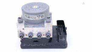 Gebruikte ABS Pomp Volkswagen Caddy Cargo V (SBA/SBH) 2.0 TDI BlueMotionTechnology Prijs € 275,00 Inclusief btw aangeboden door Automaterialen Ronald Morien B.V.