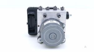 Gebruikte ABS Pomp Peugeot Expert (V1/VA/VB/VE/VF/VT/VY) 1.5 BlueHDi 100 Prijs € 295,00 Inclusief btw aangeboden door Automaterialen Ronald Morien B.V.