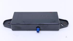 Gebruikte Antenne Kia Niro I (DE) E-Niro 64 kWh Prijs € 45,00 Inclusief btw aangeboden door Automaterialen Ronald Morien B.V.