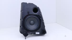 Gebruikte Luidspreker Tesla Model Y (5YJY) RWD Prijs € 195,00 Inclusief btw aangeboden door Automaterialen Ronald Morien B.V.