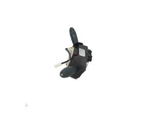 Gebruikte Combischakelaar Stuurkolom Ford Ka II 1.2 Prijs € 19,00 Margeregeling aangeboden door Automaterialen Ronald Morien B.V.