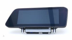 Gebruikte Display Interieur Mazda CX-30 (DM) 2.0 e-SkyActiv-G 122 16V Prijs € 495,00 Margeregeling aangeboden door Automaterialen Ronald Morien B.V.