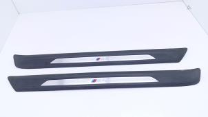 Gebruikte Sierstrip BMW M4 (F82) M4 3.0 24V TwinPower Turbo Prijs € 59,00 Margeregeling aangeboden door Automaterialen Ronald Morien B.V.