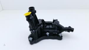 Nieuwe Thermostaat Audi A3 Sportback (8YA) 2.0 35 TDI 16V Prijs € 114,95 Inclusief btw aangeboden door Automaterialen Ronald Morien B.V.