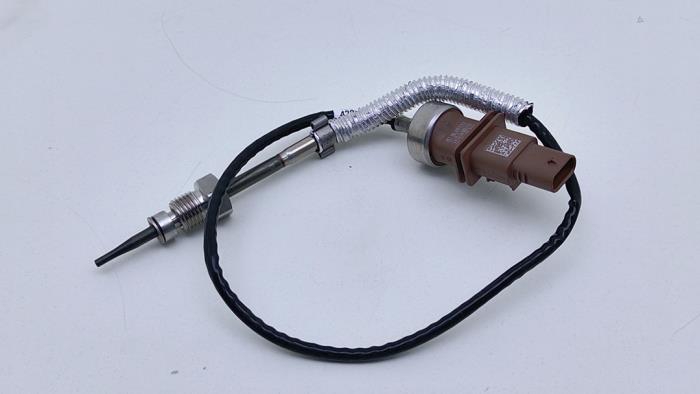 Gebruikte Uitlaat temperatuursensor Volkswagen Tiguan (CT1) 2.0 TDI 4Motion Prijs € 54,99 Inclusief btw aangeboden door Automaterialen Ronald Morien B.V.
