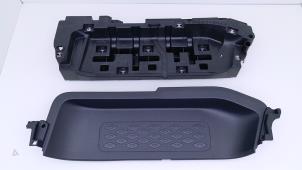 Gebruikte Treeplank rechts Volkswagen ID.Buzz Cargo (EBA) 77 kWh Prijs € 39,00 Inclusief btw aangeboden door Automaterialen Ronald Morien B.V.