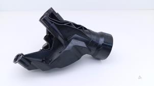 Gebruikte Oliekoeler Audi A4 Avant (B9) 2.0 TDI 16V Prijs € 49,00 Margeregeling aangeboden door Automaterialen Ronald Morien B.V.