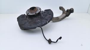 Gebruikte Fusee links-voor Audi A4 Avant (B7) 2.0 TFSI 20V Quattro Prijs € 135,00 Margeregeling aangeboden door Automaterialen Ronald Morien B.V.