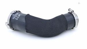 Gebruikte Aanzuigslang Lucht Audi Q7 (4MB/4MG) 3.0 V6 24V 55 TFSI Mild Hybrid Prijs € 54,99 Inclusief btw aangeboden door Automaterialen Ronald Morien B.V.