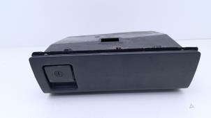 Gebruikte Dashboardkastje Volkswagen Corrado 2.9 VR6 Prijs € 35,00 Margeregeling aangeboden door Automaterialen Ronald Morien B.V.