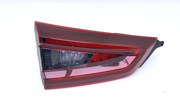 LAMPA SPATE STOP LED PENTRU NISSAN QASHQAI 26550BR00A 26555BR00A nou de
