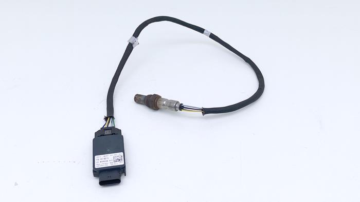 Gebruikte Nox sensor Volkswagen Passat Variant (3G5) 2.0 TDI 16V 200 Prijs € 272,25 Inclusief btw aangeboden door Automaterialen Ronald Morien B.V.