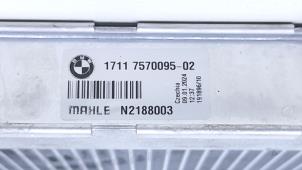 Radiateur van een BMW M6 (F13) 4.4 V8 32V TwinPower Turbo 2013